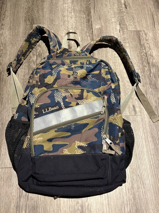 L.L. Bean Other - L.L.Bean Deluxe Book Pack®, 37L